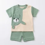 ست تیشرت شلوارک بچه گانه جنس کبریتی طرح خرس سایز 35 و 40 در 3 رنگ